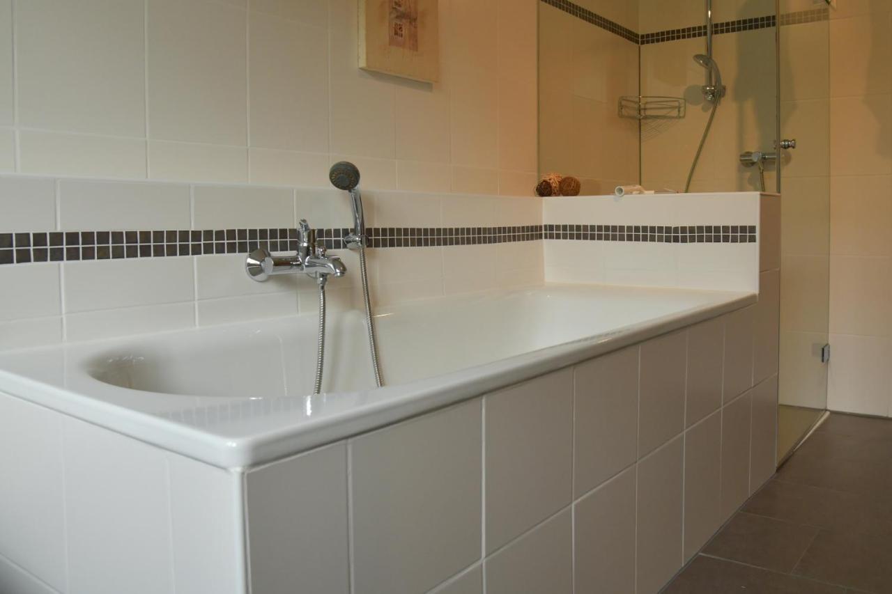 Apartamento Haus Alpenrose Zum Vic Wermelskirchen Exterior foto